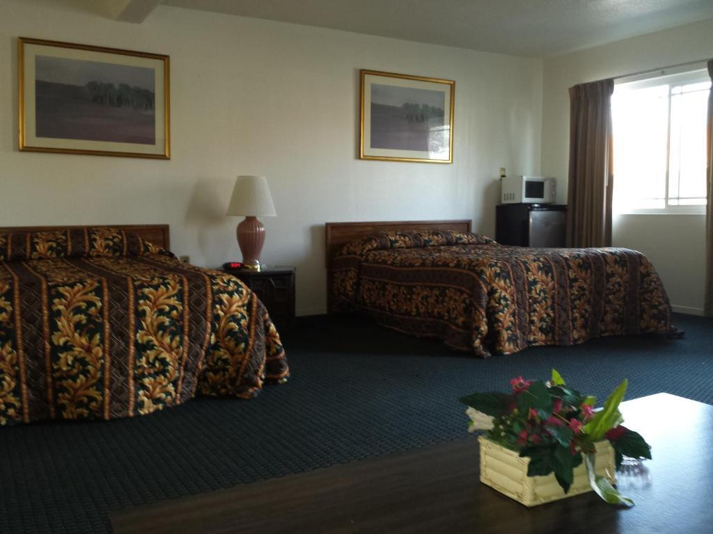 New Kansan Motel Rancho Cucamonga Habitación foto